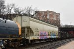 601043